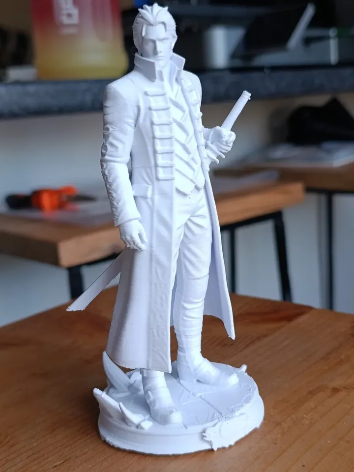 Vergil (Devil May Cry) — 3D printed miniature (photo 3 of 4)