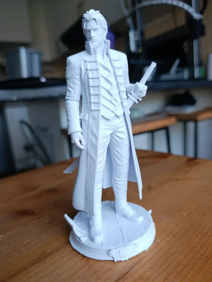 Vergil (Devil May Cry) — 3D printed miniature (photo 4 of 4)